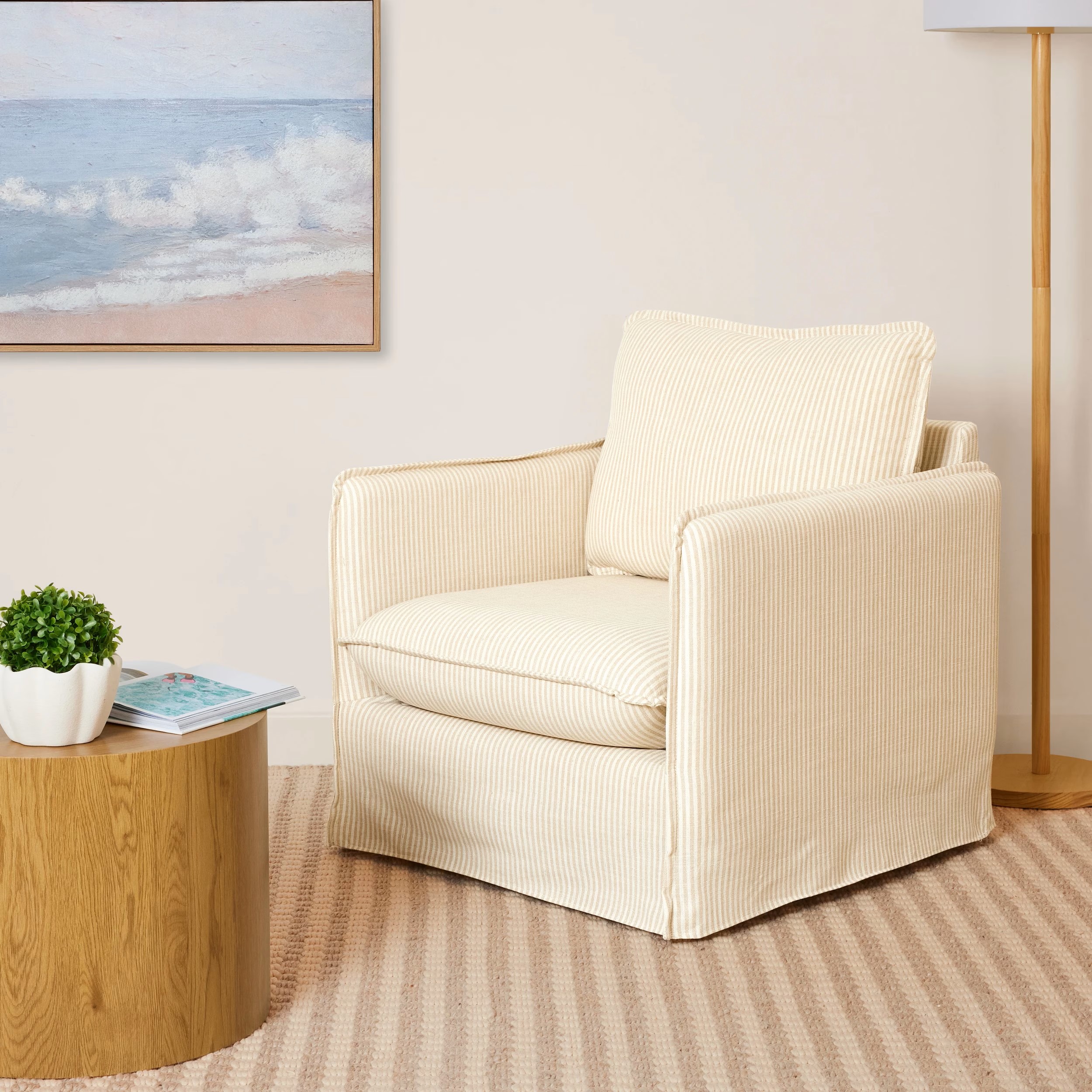 Winston Lounge Chair